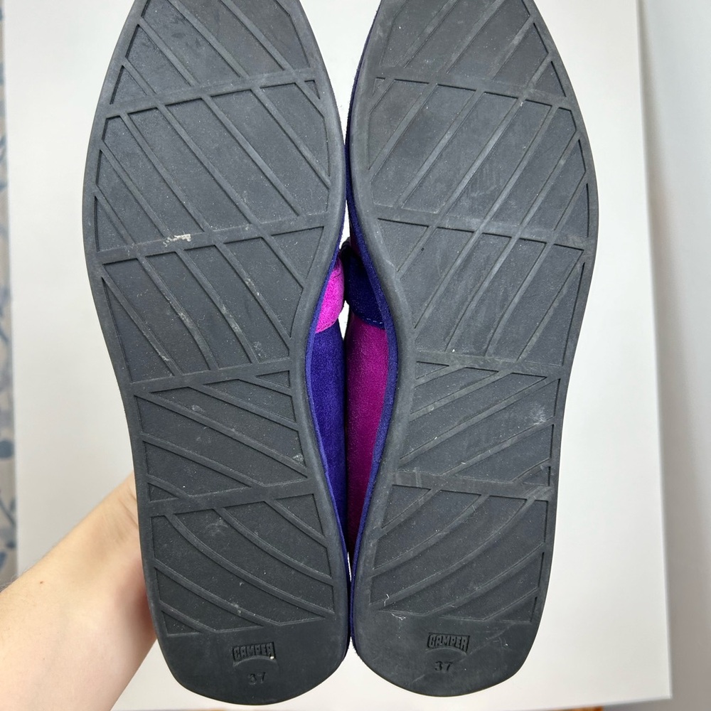 Camper Two-Tone Purple and Magenta Suede Loafers - Picture 4 of 10